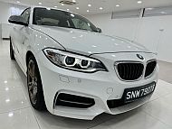 BMW M235I Coupe AT ABS HID NAV 2015 White 